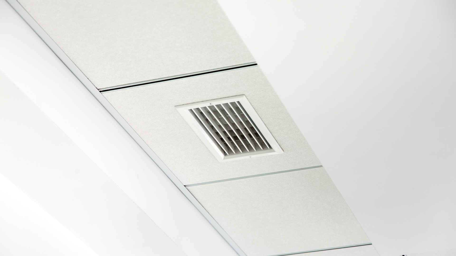How to clean wall and ceiling vents