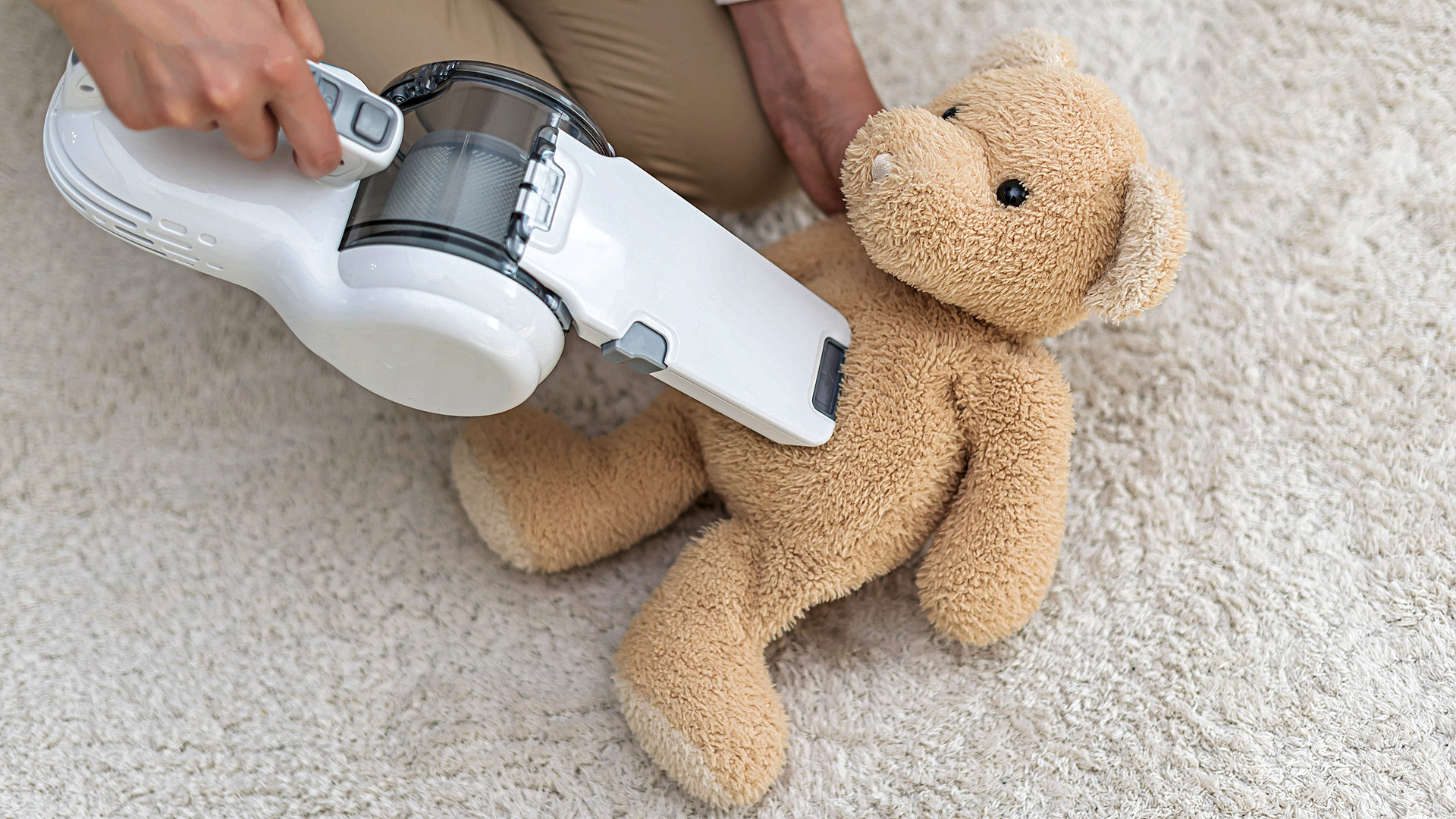 Cleaning with a hand held vacuum