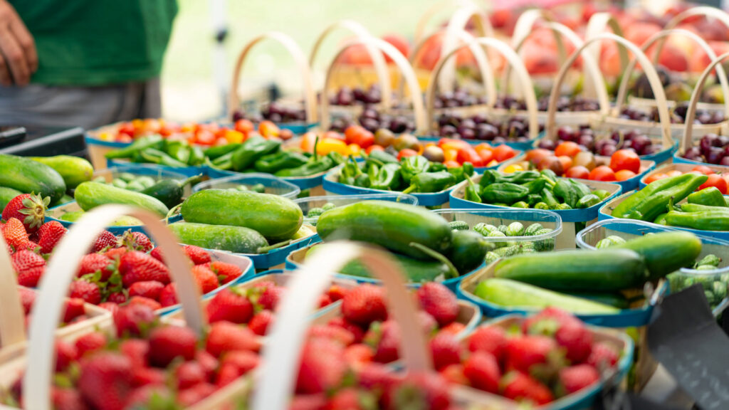 Lake Eola farmers market