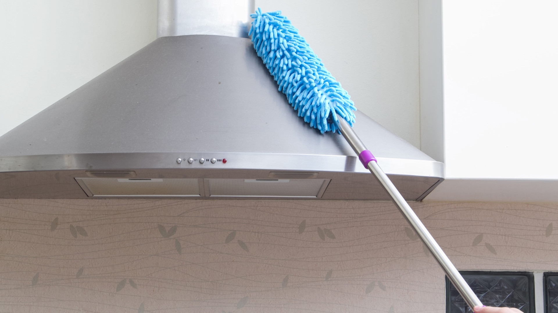 How to clean hard to reach places